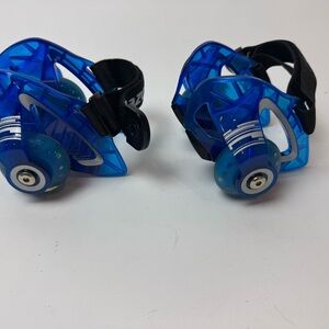 RAZOR JETTS DLX HEEL WHEEL HEELYS ADJUSTABLE STRAP TO SHOE SKATES  BLUE LIGHT UP